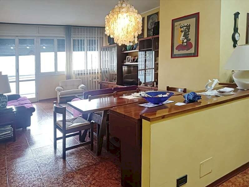 appartamento in vendita a Modena