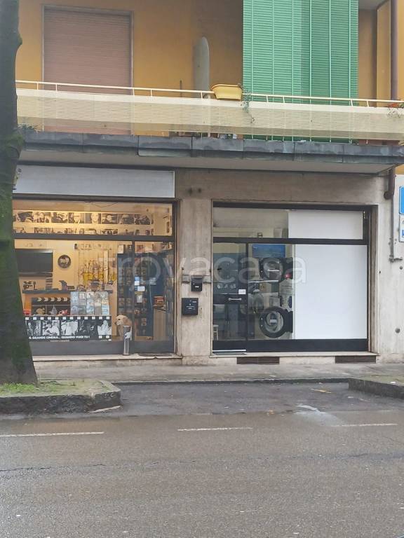 appartamento in vendita a Modena in zona Centro Storico