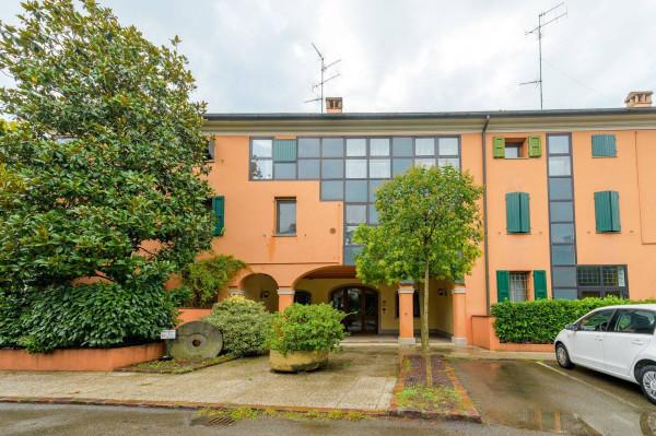 appartamento in vendita a Modena in zona San Faustino