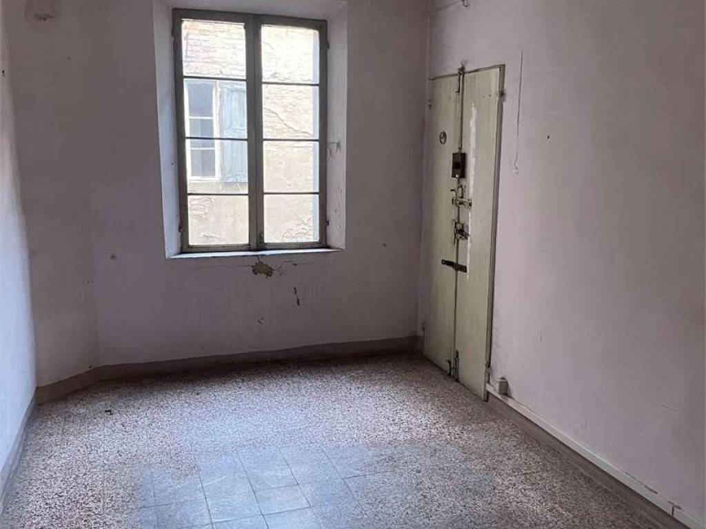 appartamento in vendita a Modena in zona Centro Storico