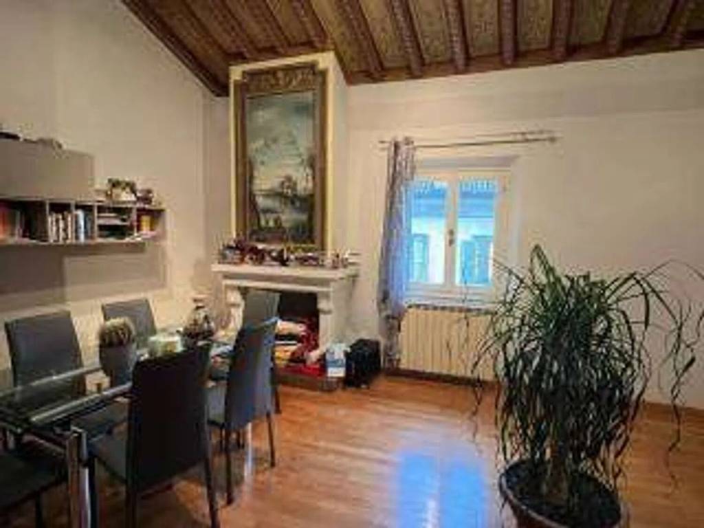 appartamento in vendita a Modena in zona Centro Storico