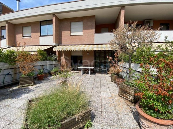 appartamento in vendita a Modena in zona Sant'Agnese