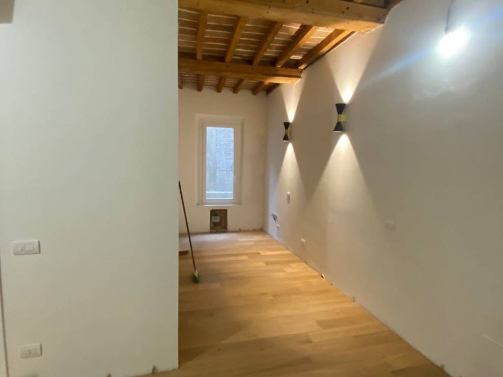 appartamento in vendita a Modena in zona Centro Storico