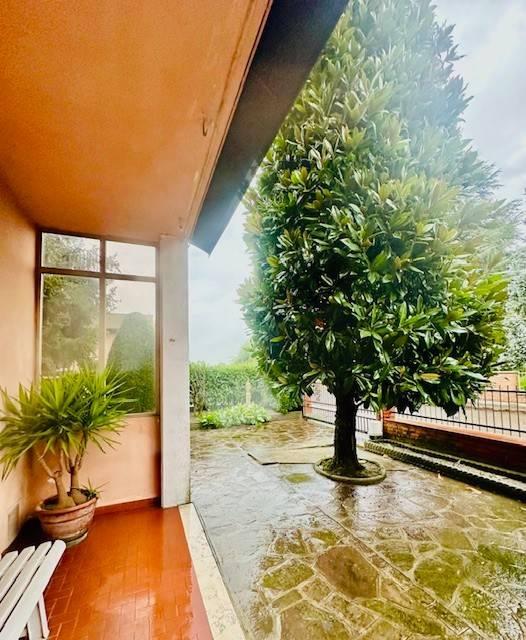 casa indipendente in vendita a Modena in zona Crocetta