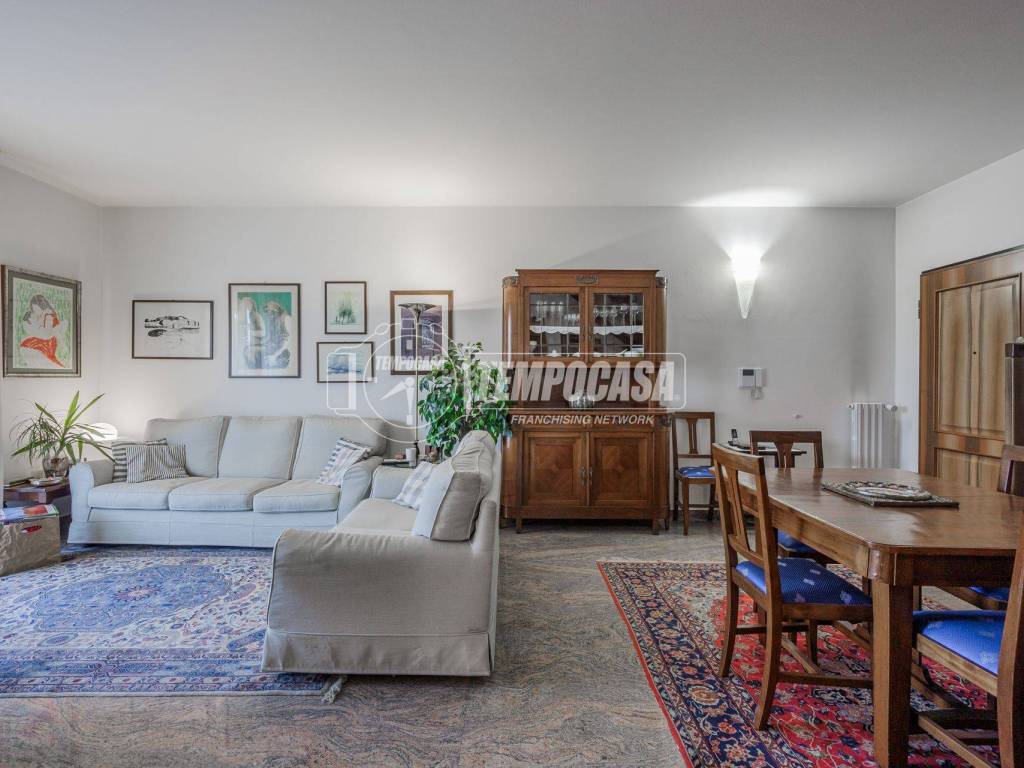 appartamento in vendita a Modena in zona San Faustino