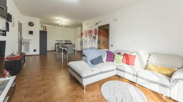 appartamento in vendita a Modena in zona Lesignana