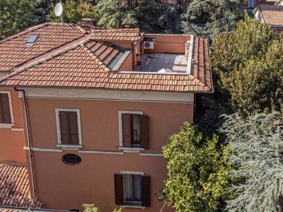 casa indipendente in vendita a Modena in zona San Faustino