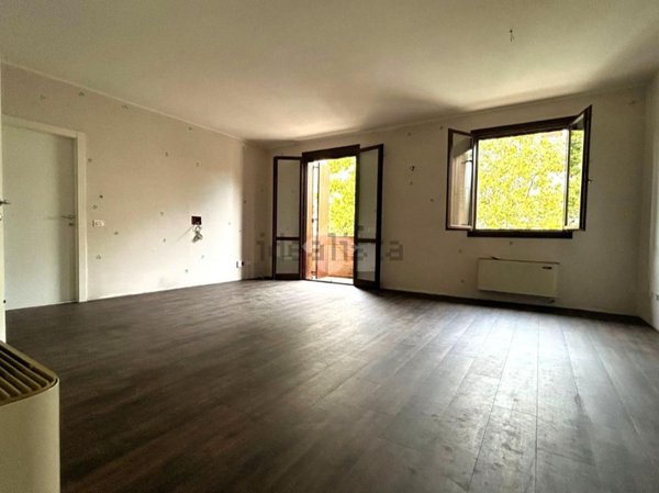 casa indipendente in vendita a Modena