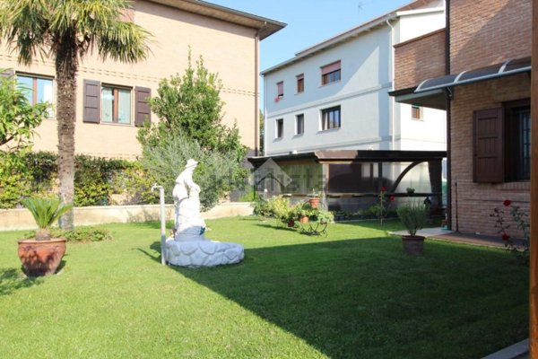 appartamento in vendita a Modena