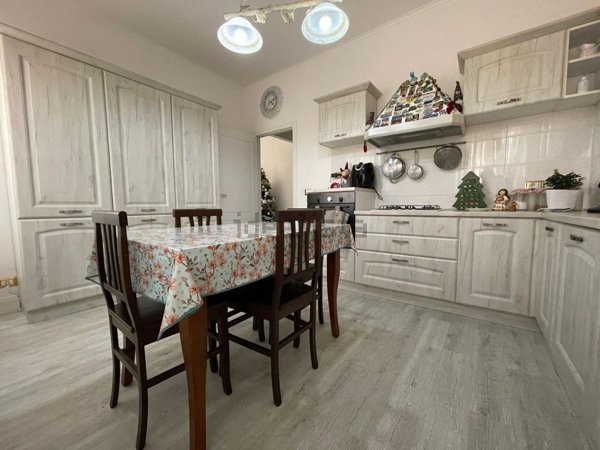 appartamento in vendita a Modena in zona Centro Storico