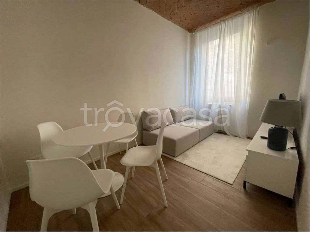 appartamento in vendita a Modena in zona Centro Storico