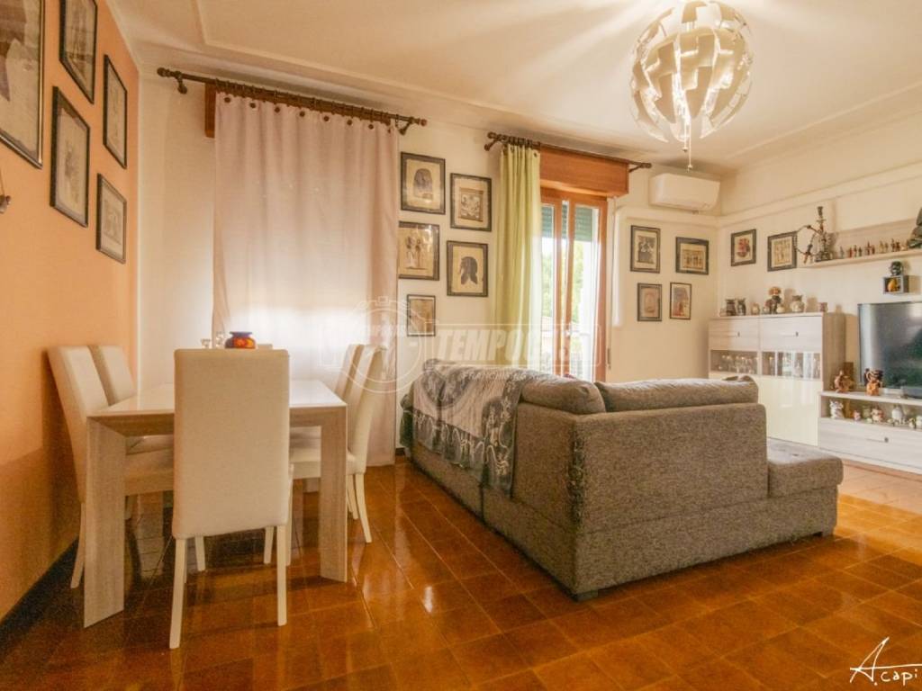 appartamento in vendita a Modena in zona Madonnina / Quattro Ville