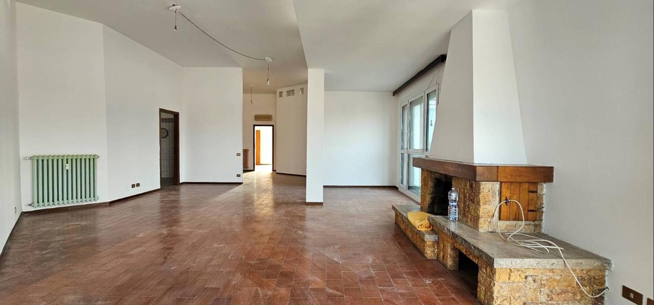 appartamento in vendita a Modena in zona San Faustino