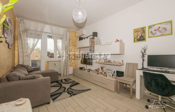 appartamento in vendita a Modena in zona Madonnina / Quattro Ville