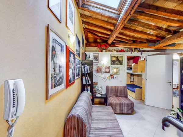 appartamento in vendita a Modena in zona Madonnina / Quattro Ville