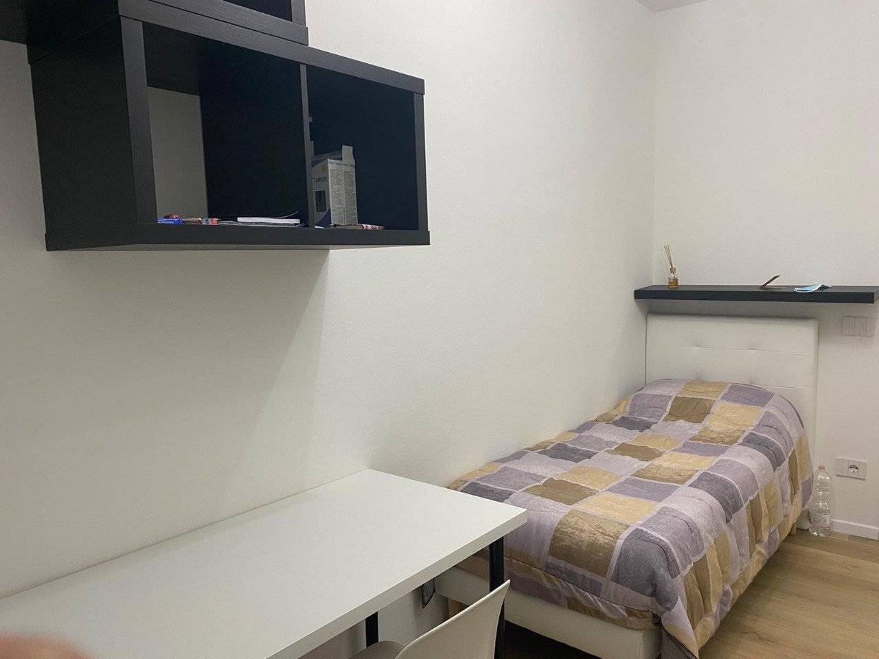 appartamento in vendita a Modena in zona Centro Storico