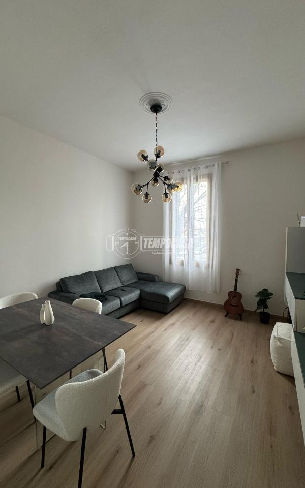 appartamento in vendita a Modena in zona Centro Storico