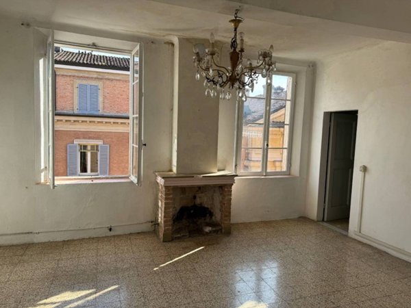 appartamento in vendita a Modena in zona Centro Storico