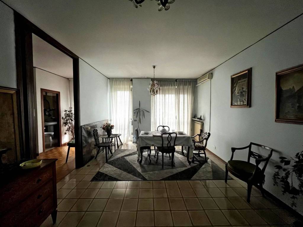 appartamento in vendita a Modena in zona Baggiovara