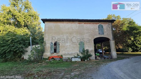 casa indipendente in vendita a Modena in zona Madonnina / Quattro Ville