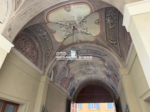appartamento in vendita a Modena in zona Centro Storico