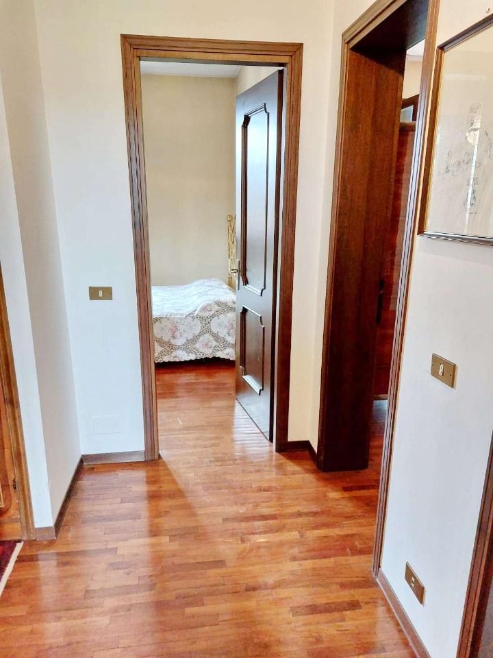 casa indipendente in vendita a Modena in zona San Damaso