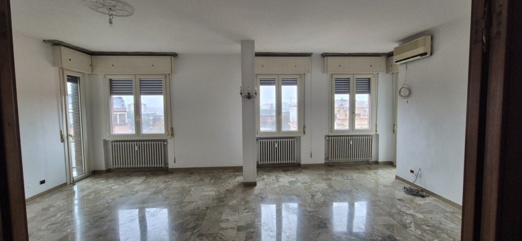 appartamento in vendita a Modena in zona Sant'Agnese