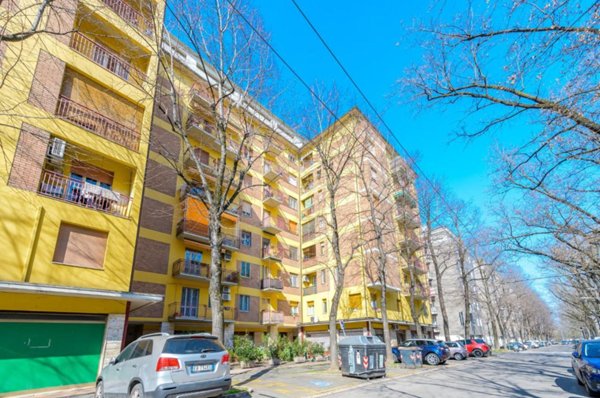 appartamento in vendita a Modena in zona Centro Storico