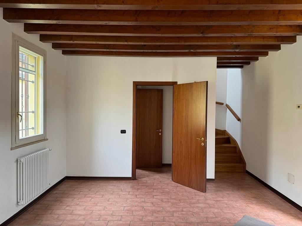 appartamento in vendita a Modena in zona San Damaso