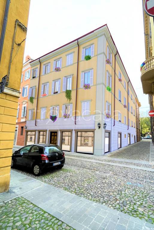 appartamento in vendita a Modena in zona Centro Storico