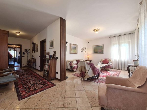 appartamento in vendita a Modena in zona Buon Pastore