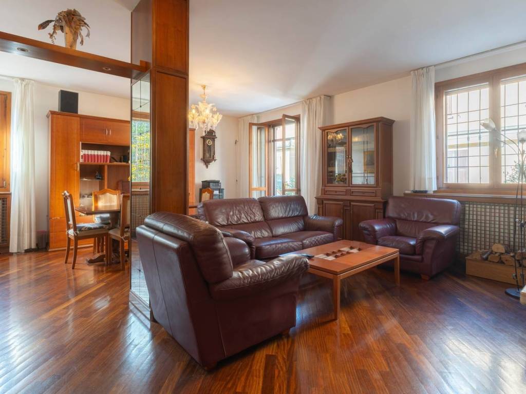 casa indipendente in vendita a Modena in zona San Lazzaro / Modena Est