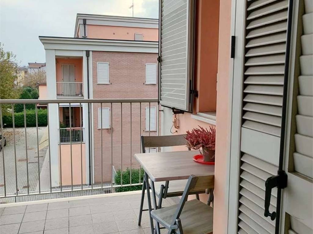appartamento in vendita a Modena in zona Madonnina / Quattro Ville