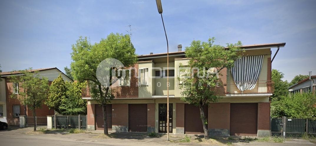 casa indipendente in vendita a Modena in zona San Lazzaro / Modena Est