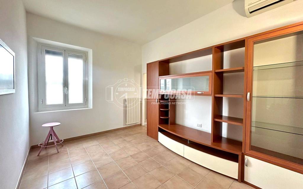 appartamento in vendita a Modena in zona Crocetta