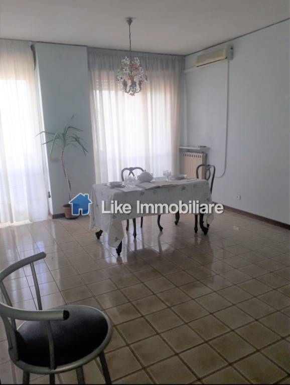 appartamento in vendita a Modena in zona San Faustino