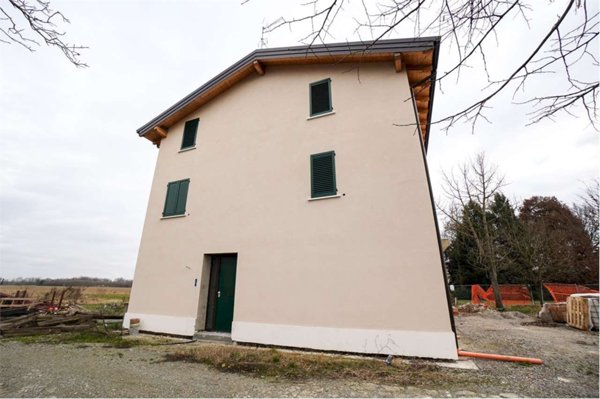 casa indipendente in vendita a Modena in zona San Damaso