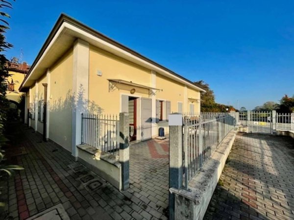 appartamento in vendita a Modena in zona San Faustino