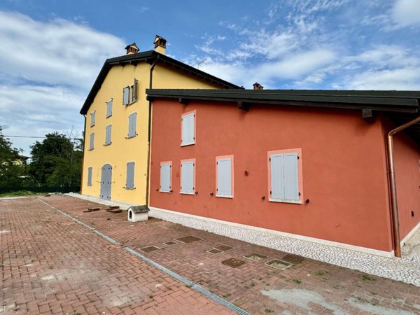 casa indipendente in vendita a Modena in zona Buon Pastore