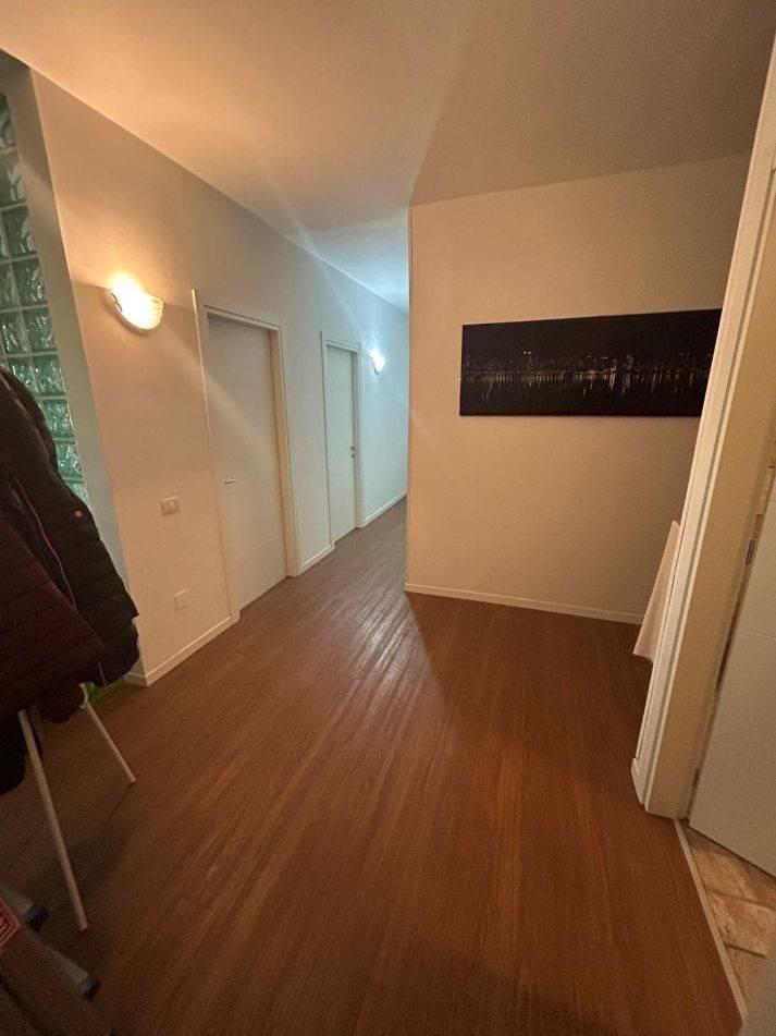 appartamento in vendita a Modena in zona Buon Pastore