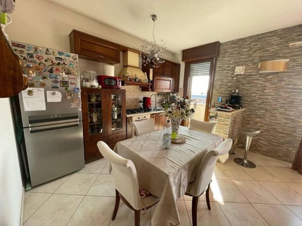 appartamento in vendita a Modena in zona San Lazzaro / Modena Est