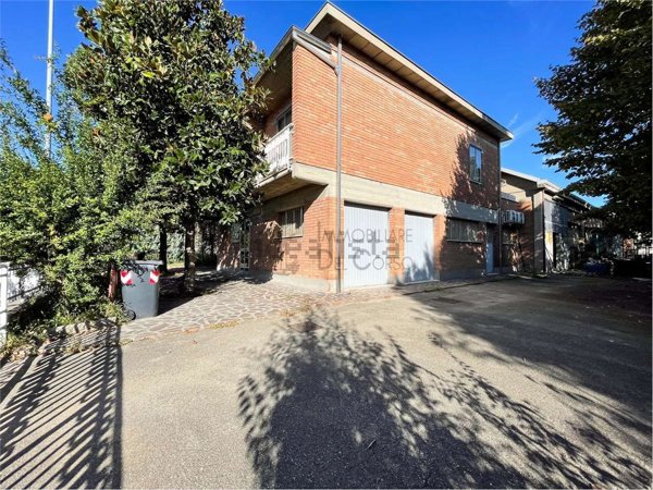 appartamento in vendita a Modena in zona Crocetta