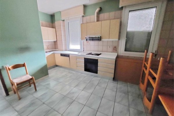 casa indipendente in vendita a Modena