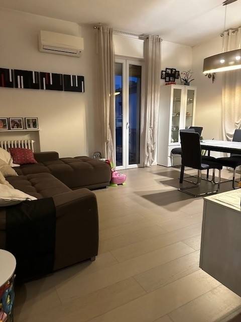 appartamento in vendita a Modena in zona Vaciglio