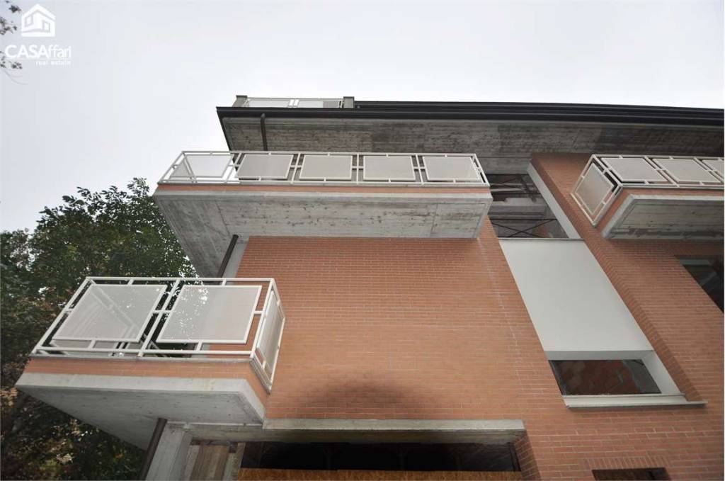casa indipendente in vendita a Modena in zona San Faustino