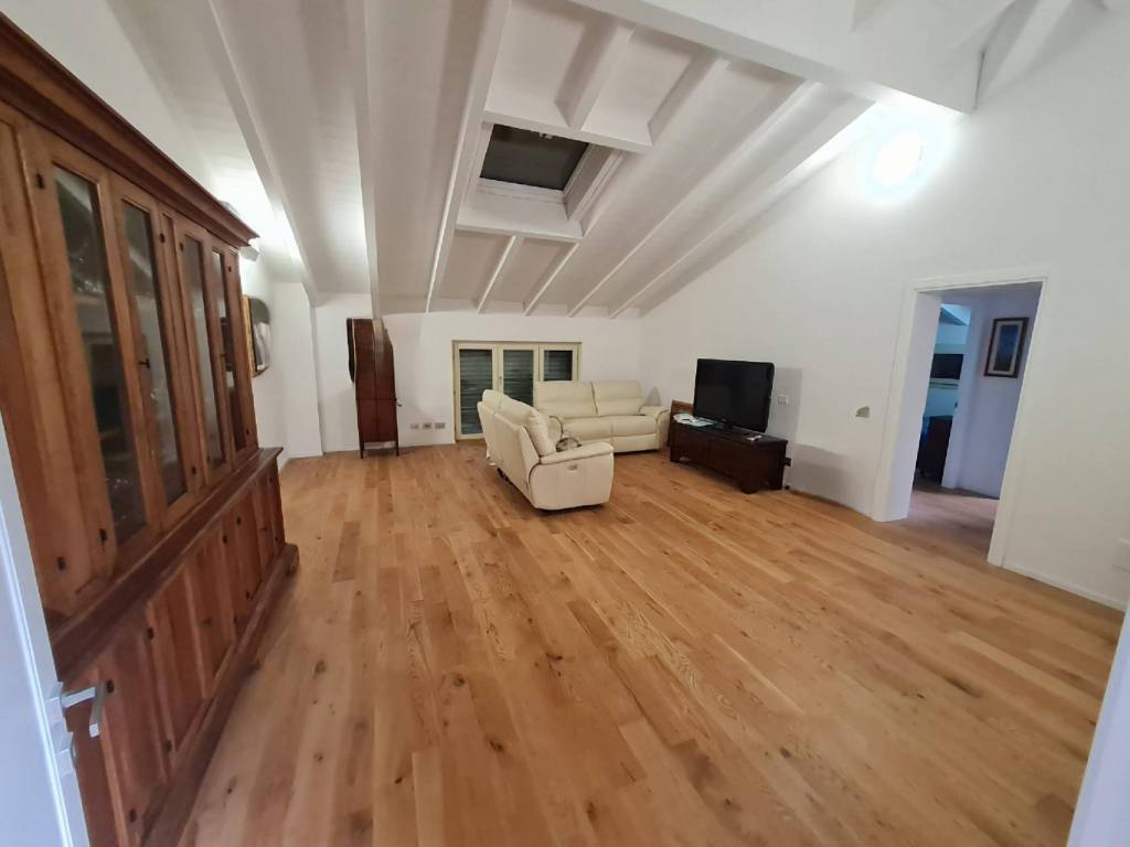 appartamento in vendita a Modena in zona San Faustino