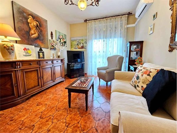 appartamento in vendita a Modena in zona San Lazzaro / Modena Est