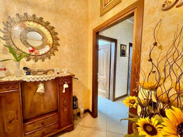 appartamento in vendita a Modena in zona San Faustino