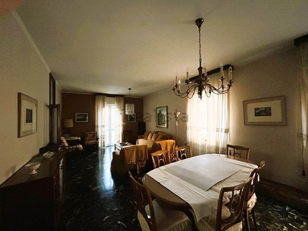 appartamento in vendita a Modena in zona Crocetta