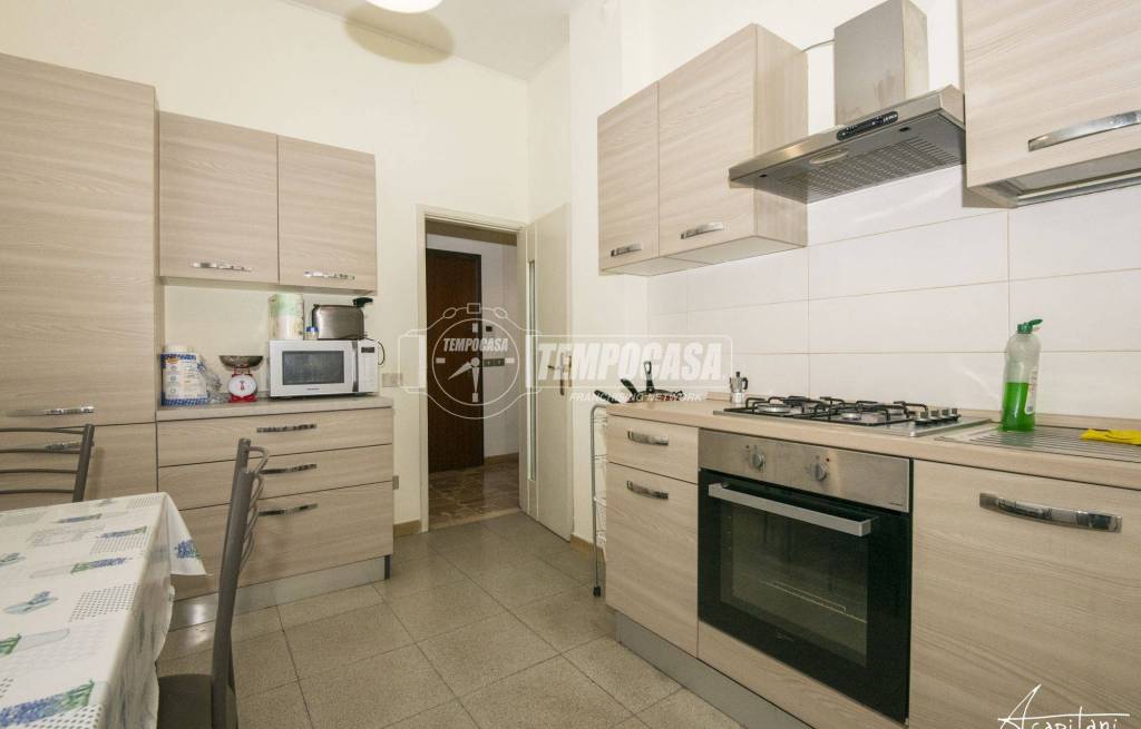 appartamento in vendita a Modena in zona Crocetta